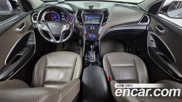 Hyundai Maxcruz — interior
