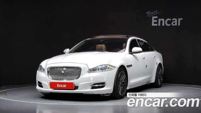 Jaguar XJ — exterior