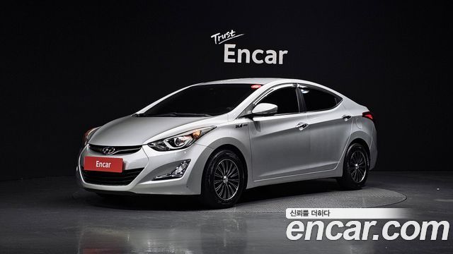 Hyundai Avante — exterior