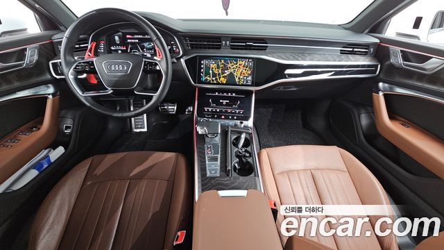 Audi A6 — interior
