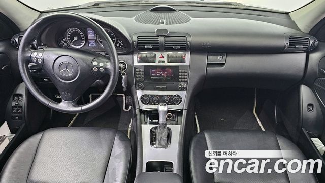 Mercedes-Benz C-Class — interior
