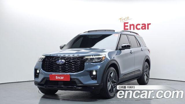 Ford Explorer — exterior