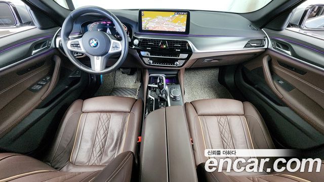 BMW 5 Series — interior