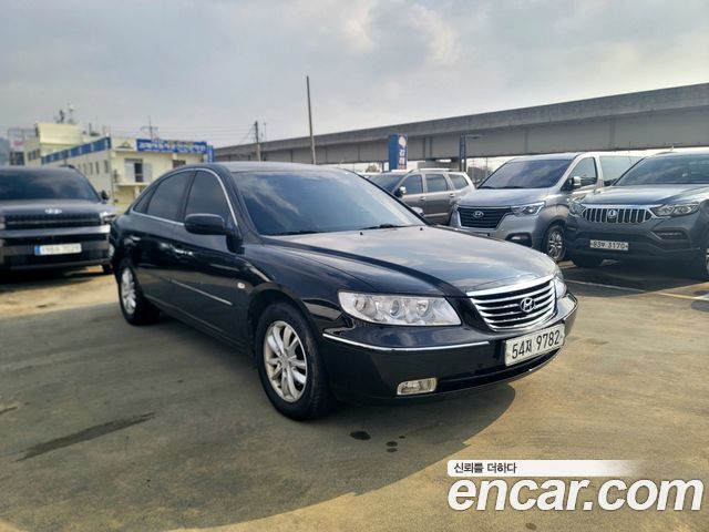 Hyundai Grandeur — interior