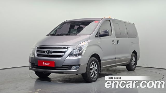 Hyundai Starex — exterior