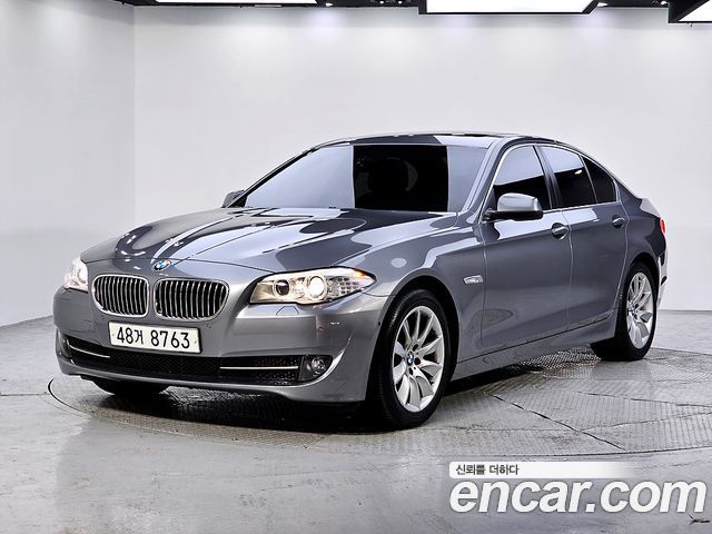BMW 5 Series — exterior