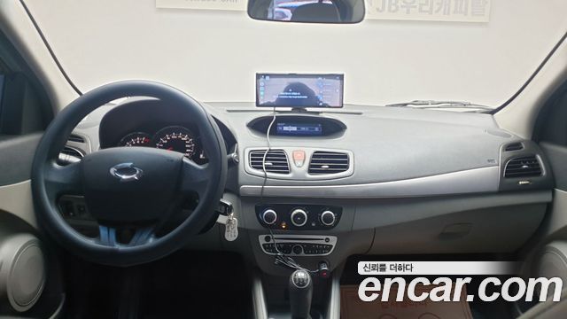 Renault Korea SM3 — interior