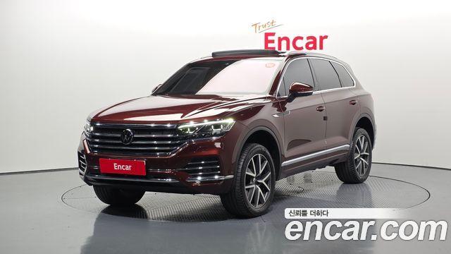 Volkswagen Touareg — exterior