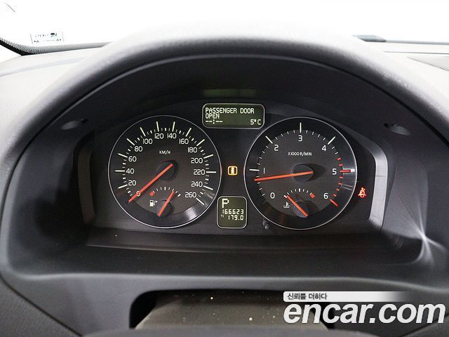 Volvo C30 — interior