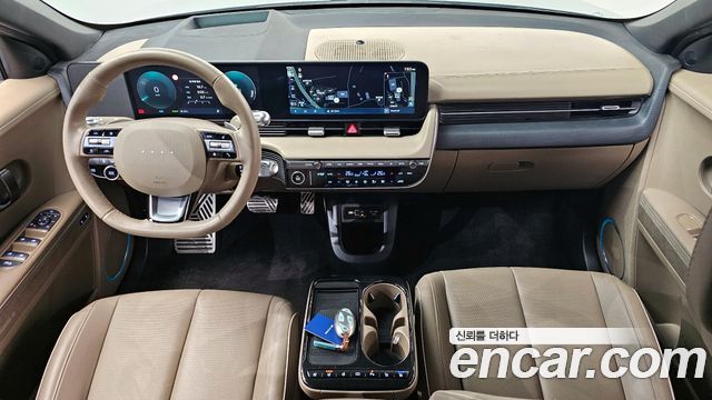 Hyundai IONIQ 5 — interior