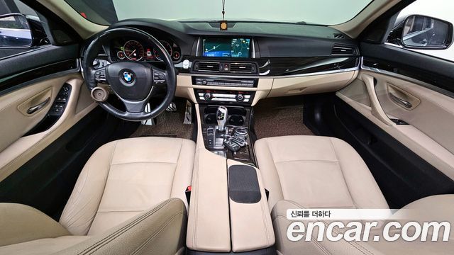 BMW 5 Series — interior