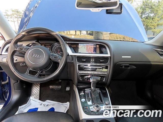 Audi A5 — interior