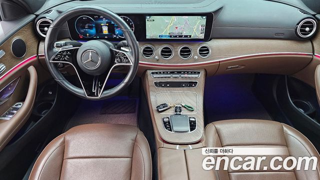 Mercedes-Benz E-Class — interior