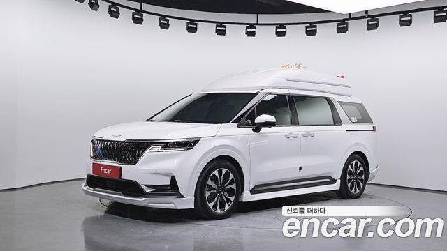 Kia Carnival — exterior