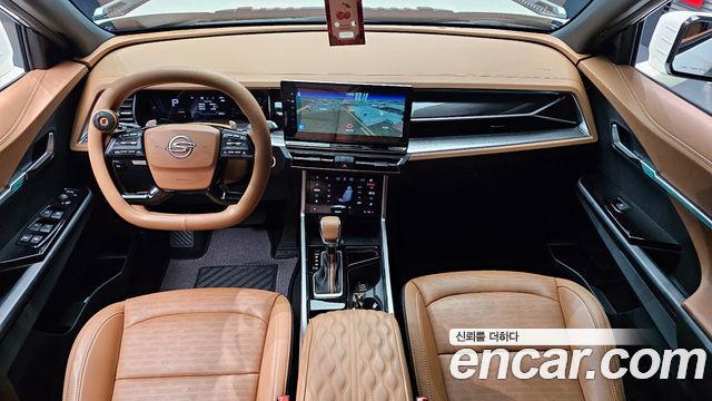 KG Mobility Torres — interior