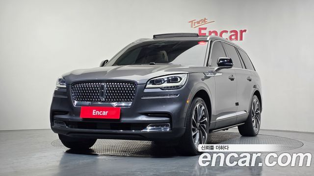 Lincoln Aviator