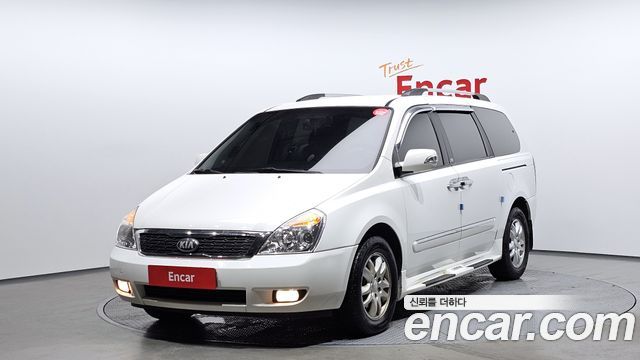 Kia Carnival — exterior
