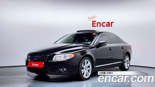 Volvo S80 — exterior