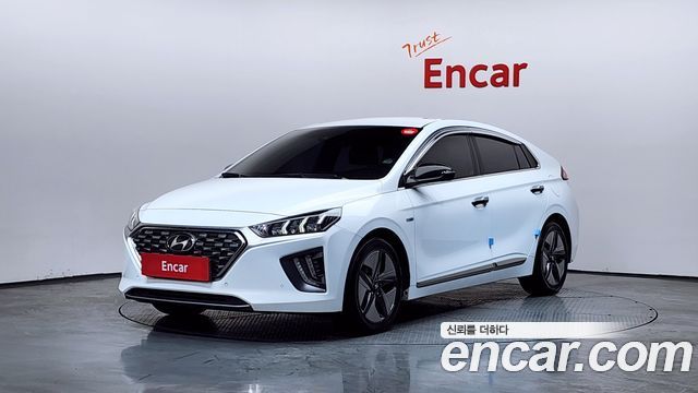 Hyundai Ioniq — exterior