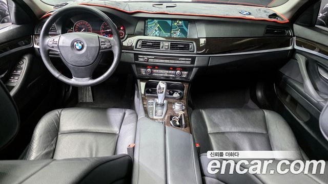 BMW 5 Series — interior
