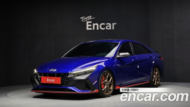 Hyundai Avante — exterior