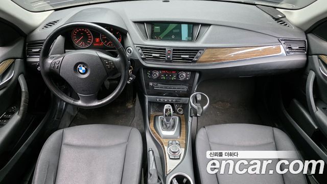 BMW X1 — interior