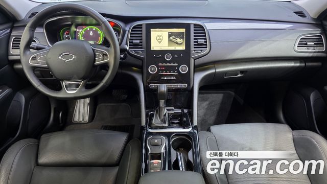 Renault Korea SM6 — interior