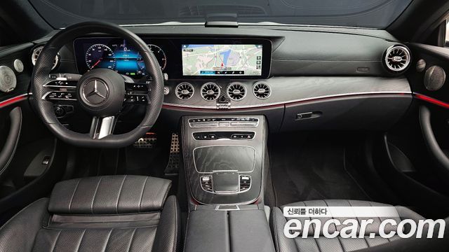 Mercedes-Benz E-Class — interior