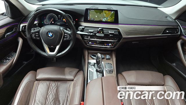 BMW 5 Series — interior