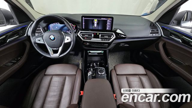 BMW X3 — interior