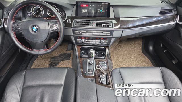 BMW 5 Series — interior