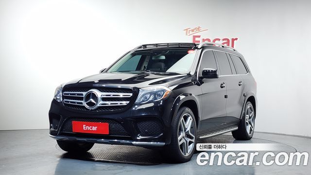 Mercedes-Benz GLS-Class — exterior