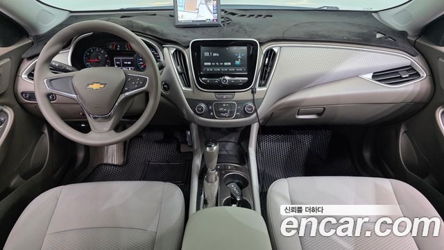 Chevrolet Korea Malibu — interior