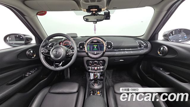 MINI Clubman — interior
