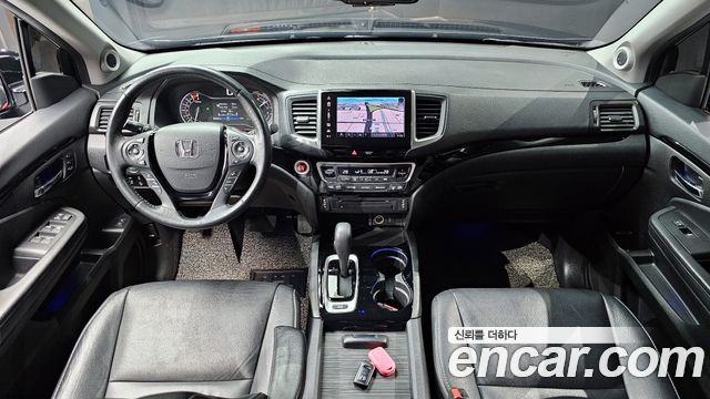 Honda Pilot — interior
