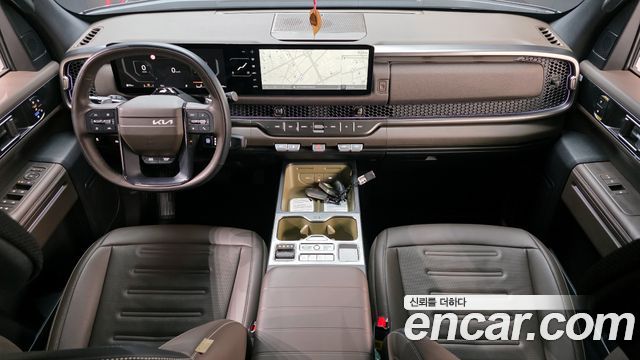 Kia Tasman — interior