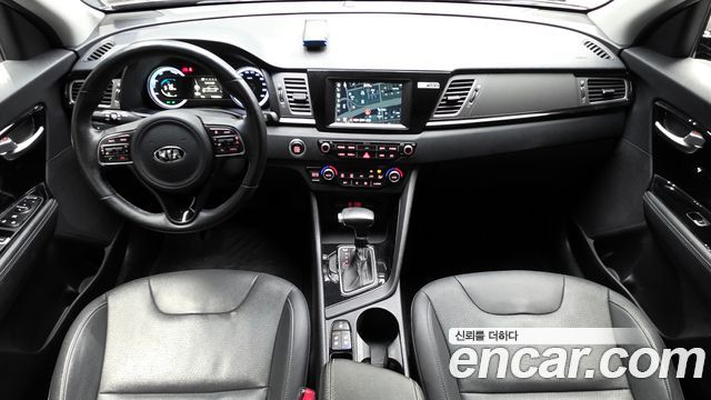 Kia Niro — interior