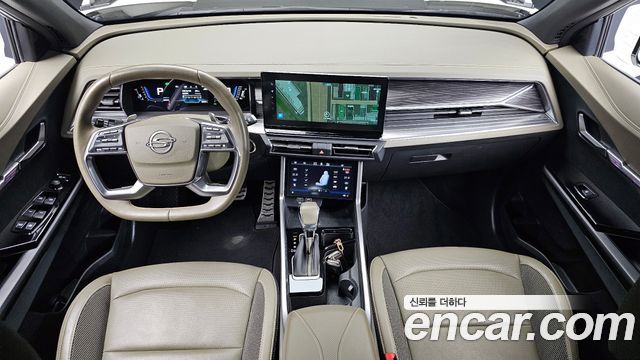 KG Mobility Torres — interior