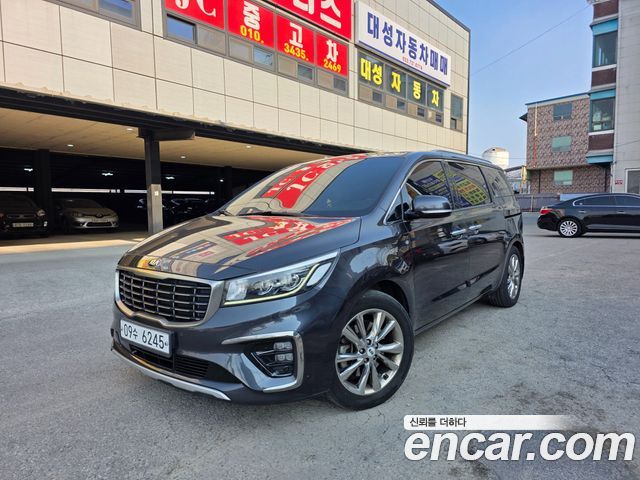 Kia Carnival — exterior
