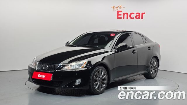 Lexus IS — exterior