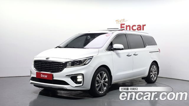 Kia Carnival — exterior