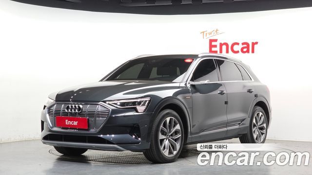 Audi e-tron — exterior