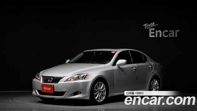 Lexus IS — exterior