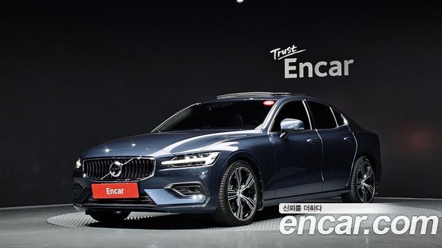 Volvo S60 — exterior