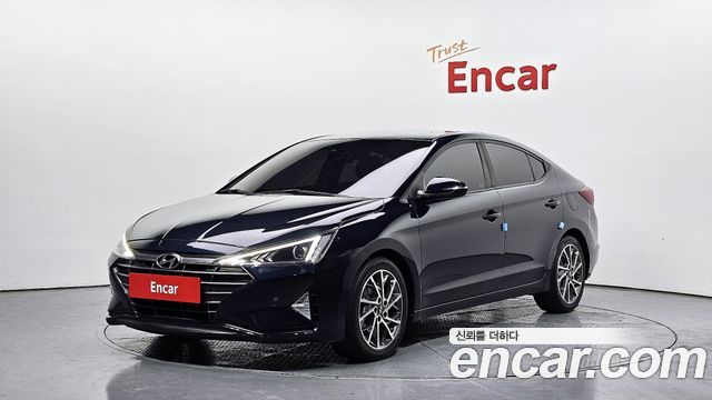 Hyundai Avante — exterior