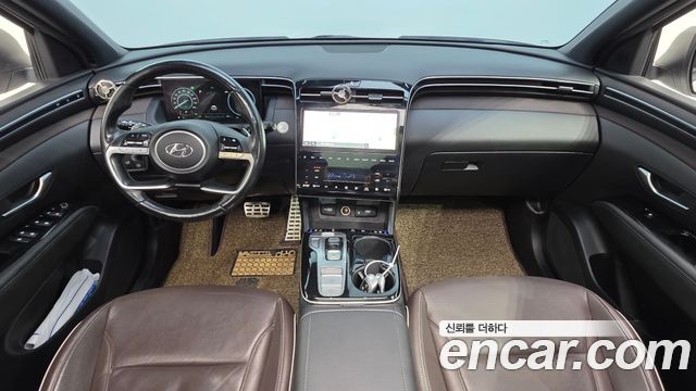 Hyundai Tucson — interior