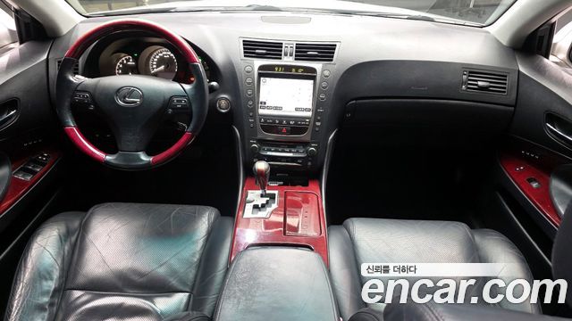 Lexus GS — interior