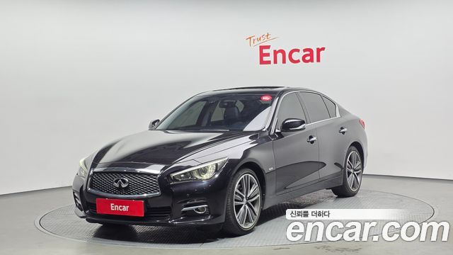 Infiniti Q50 — exterior