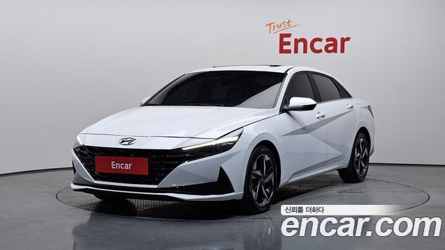 Hyundai Avante — exterior
