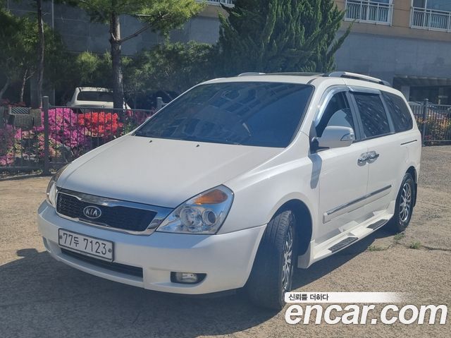Kia Carnival — exterior